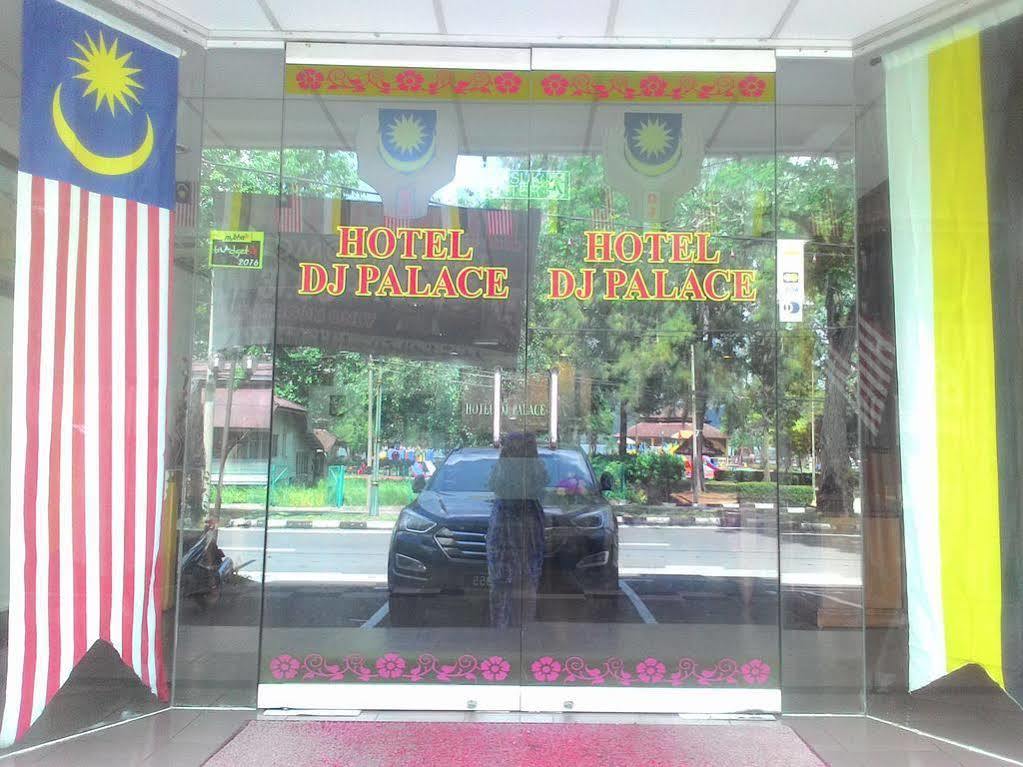 OYO 44101 Hotel DJ Palace Lumut Exterior foto